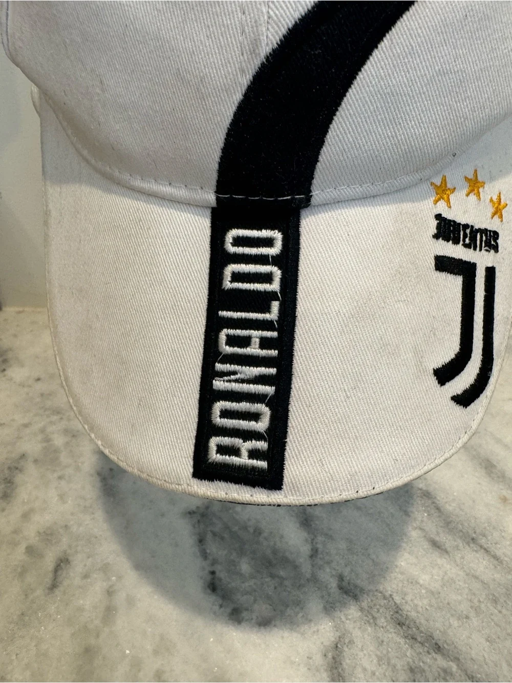 Juventus Cristiano Ronaldo White Baseball Cap with Black 7